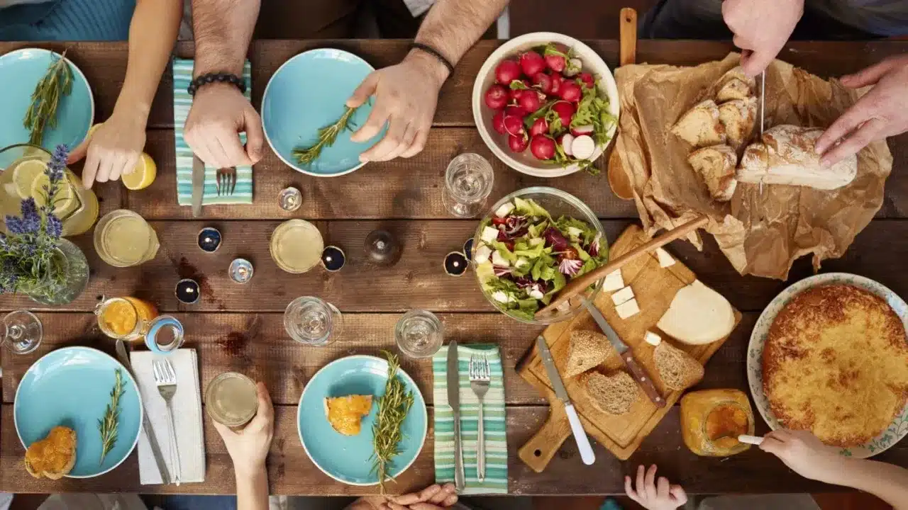 hrana-sirom-sveta-e1472312980122