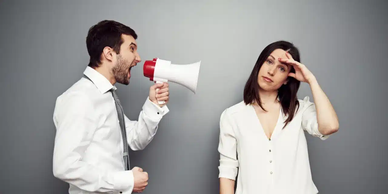 o-WOMAN-MAN-YELLING-facebook