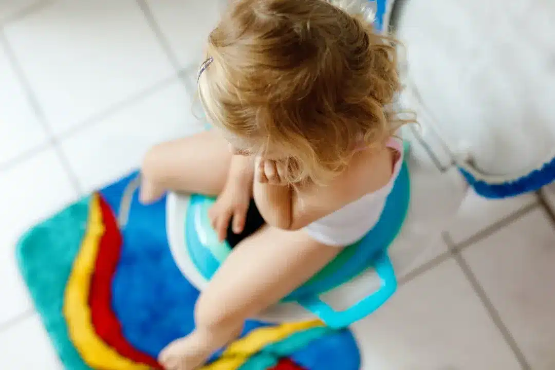 Closeup,Of,Cute,Little,Toddler,Baby,Girl,Child,Sitting,On